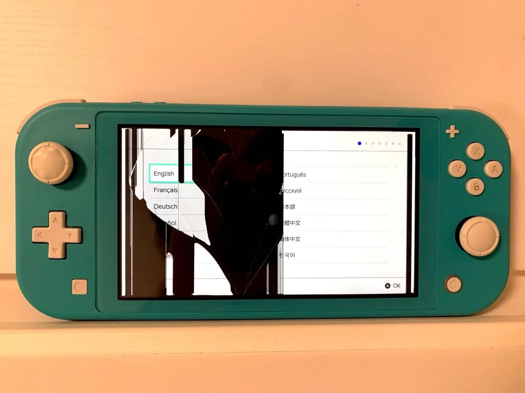 Nintendo Switch Lite ターコイズ ひび割れあり　ジャンク品