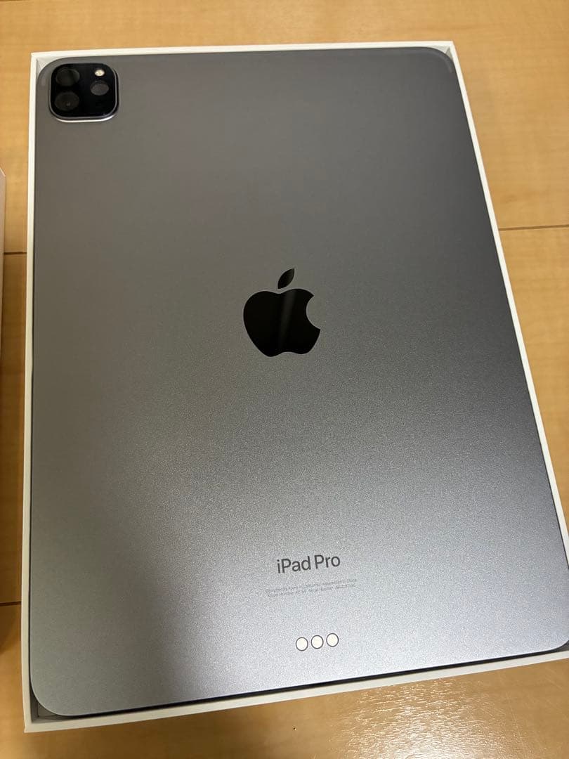 美品iPad Pro 11㌅第4世代Apple Pencil、ケース
