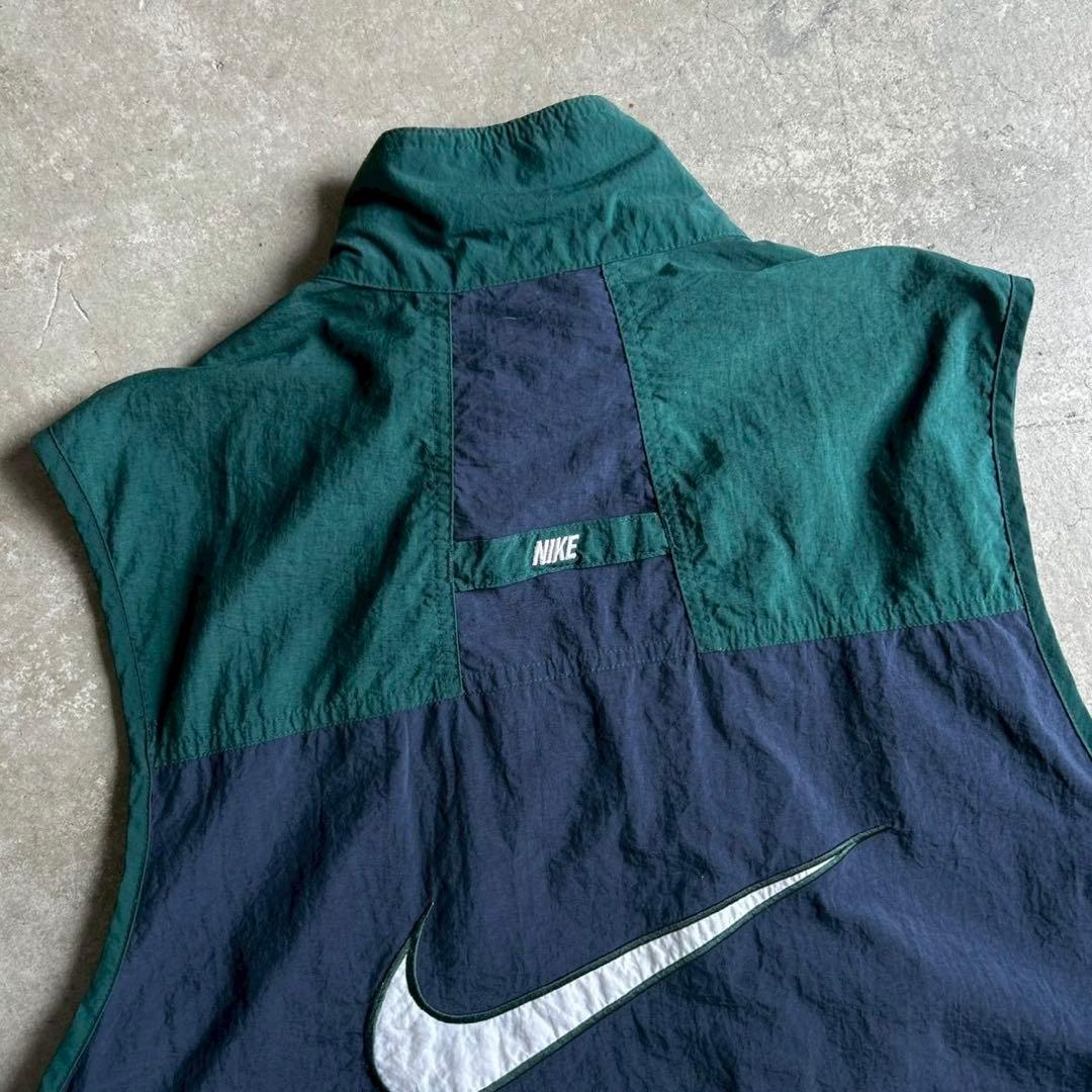 NIKE 90s ナイロンベスト