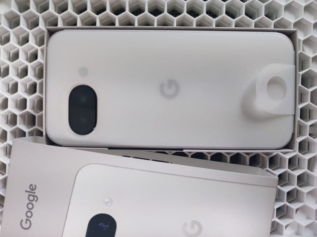 スマートフォン本体 Google Pixel9a 128GB Porcelain