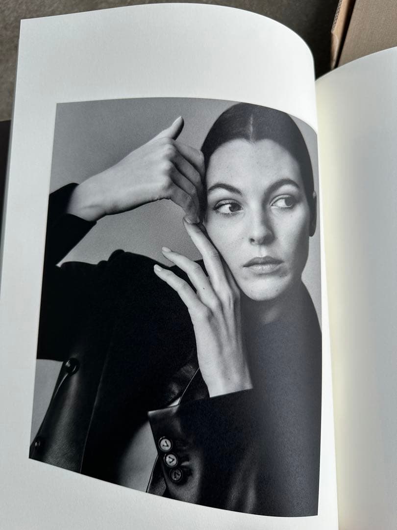 BOTTEGA VENETA 写真集　アートブック　fanzine フォトブック
