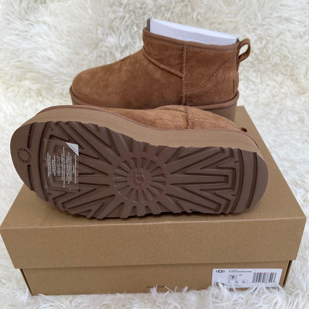 UGG クラシック ウルトラミニプラットフォーム ブーツ Chestnut