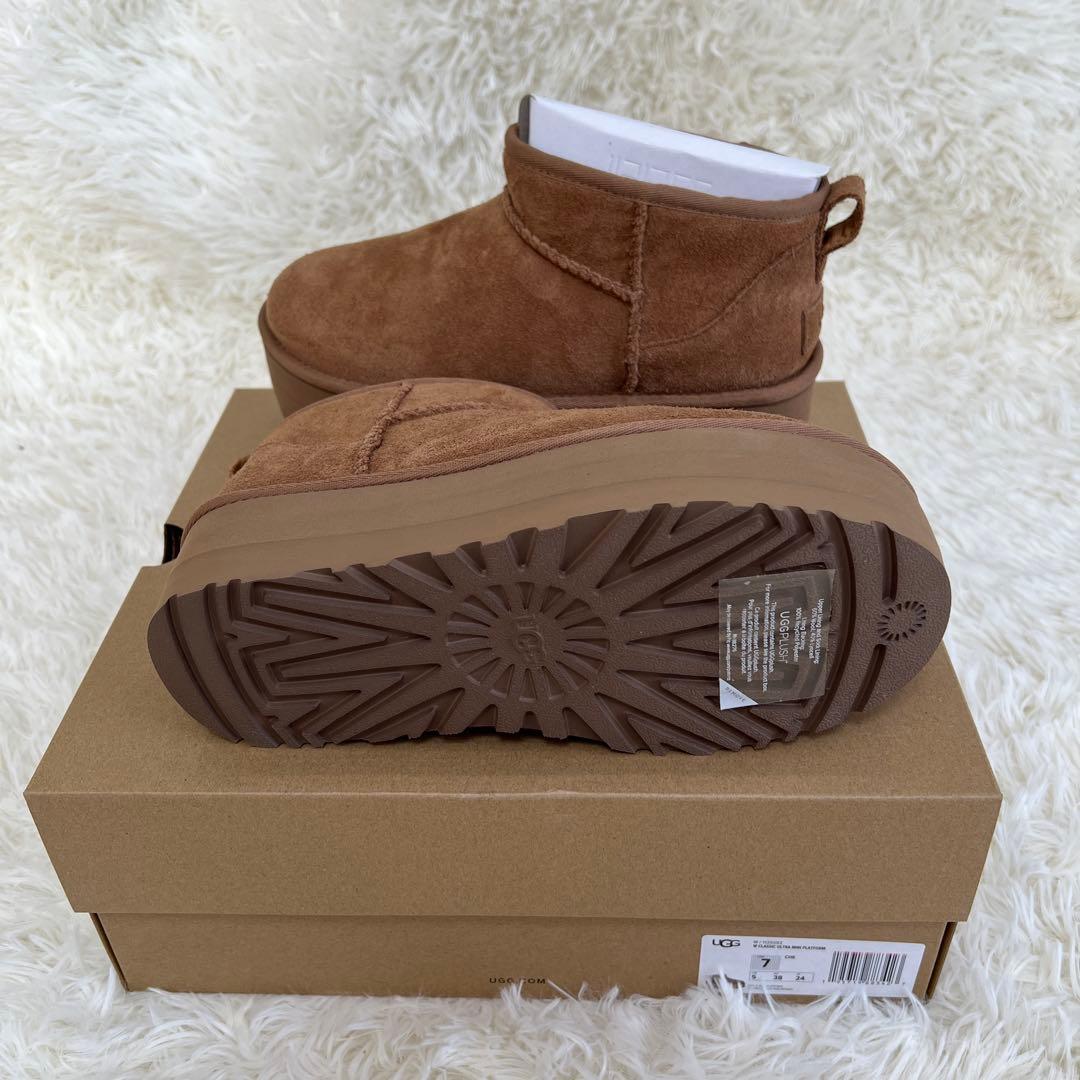 UGG クラシック ウルトラミニプラットフォーム ブーツ Chestnut