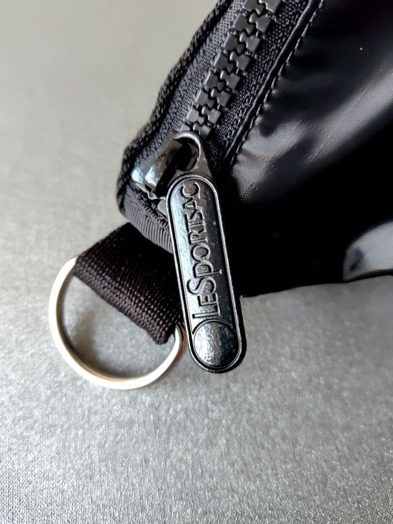 レスポートサック シャイン ボディバッグ 黒 軽量 美品