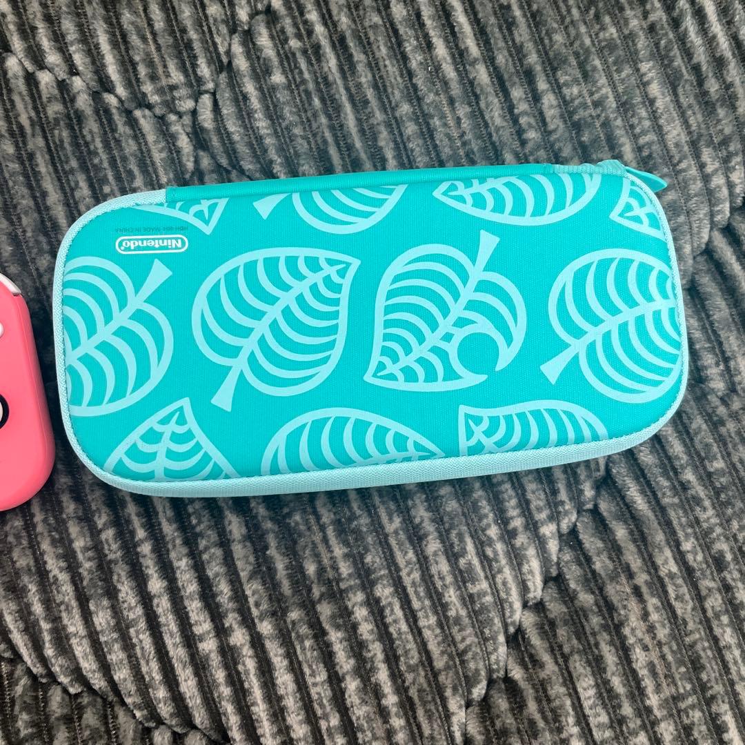Nintendo Switch Lite ピンク 本体とケース付きカセット付き