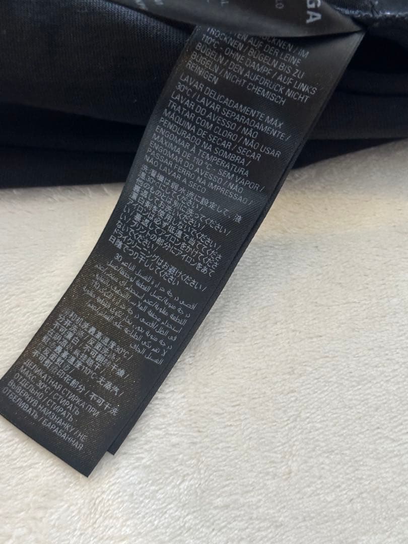 あ BALENCIAGA ブラック Tシャツ