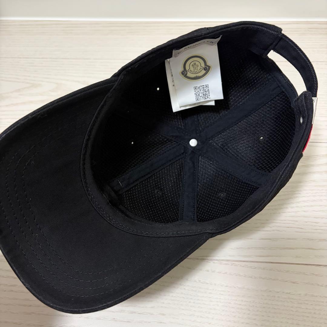 ✨超美品✨MONCLER　キャップ　ロゴワッペン　トリコロール　黒　浅め