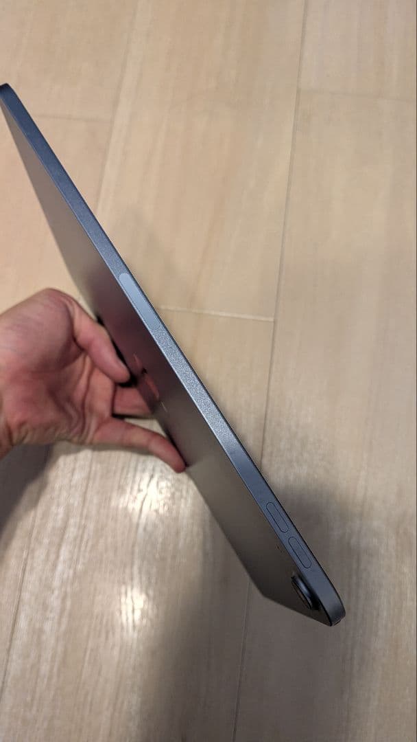 iPad air4スペースグレー 64GB 本体箱付(充電器なし）