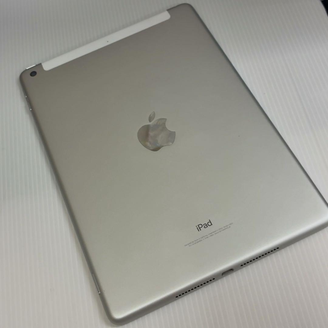 iPad 第5世代 32GB シルバー Cellular Wi-Fi 本体のみ
