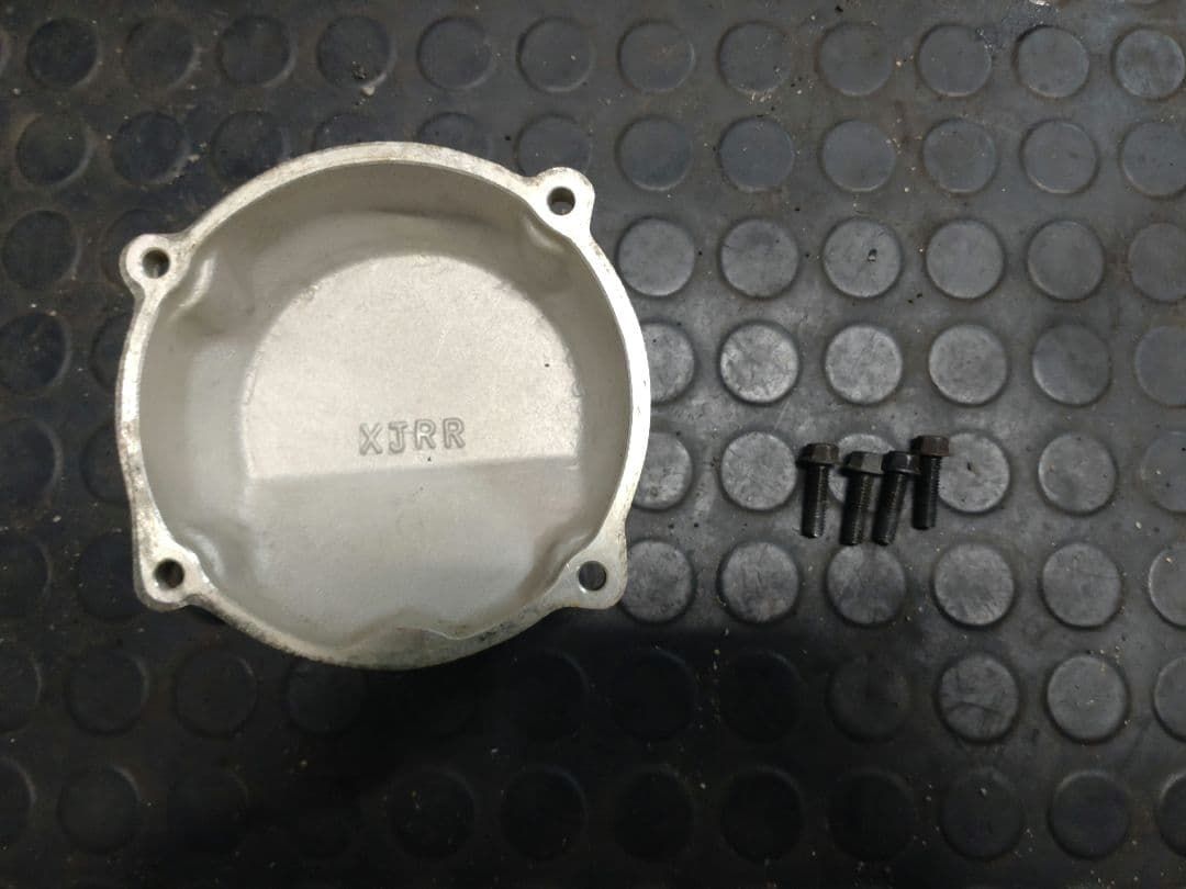 XJR400 BEET ビート ポイントカバー エンジンカバー 本物