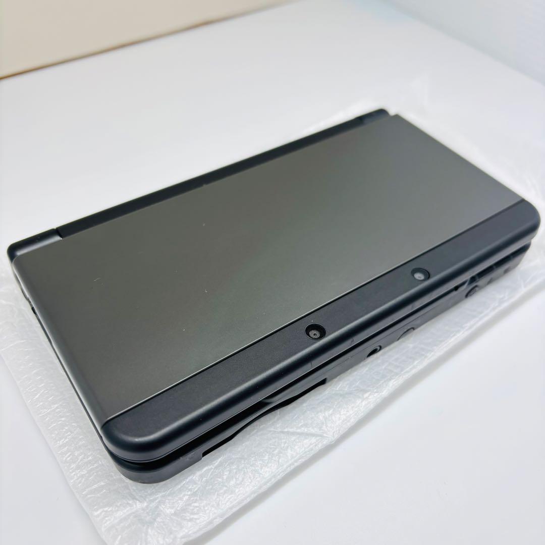 2442【極美品】New ニンテンドー 3DS きせかえプレート ブラック