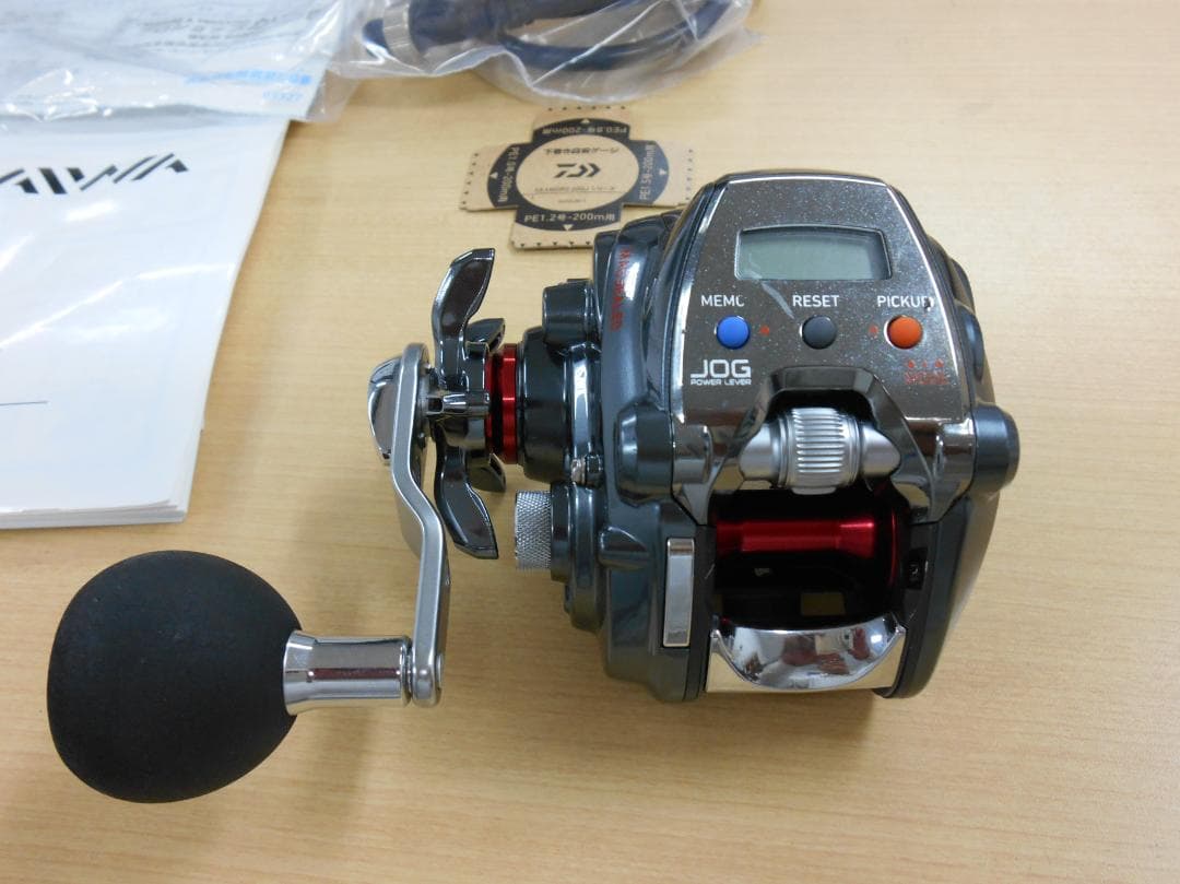 DAIWA SEABORG 200J-L 電動リール 52.5 K 130h
