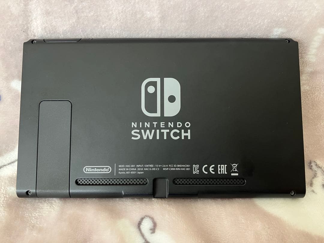 ジャンク品　Nintendo Switch 本体 青赤Joy-Con付き