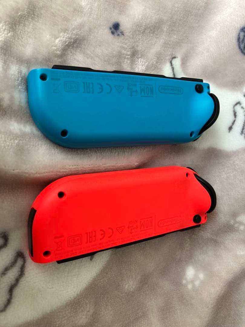 ジャンク品　Nintendo Switch 本体 青赤Joy-Con付き