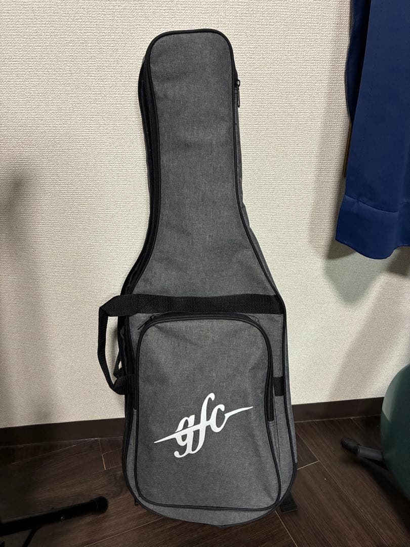 Guitar Factory gfc　GHL-300 ヘッドレスギター 黒