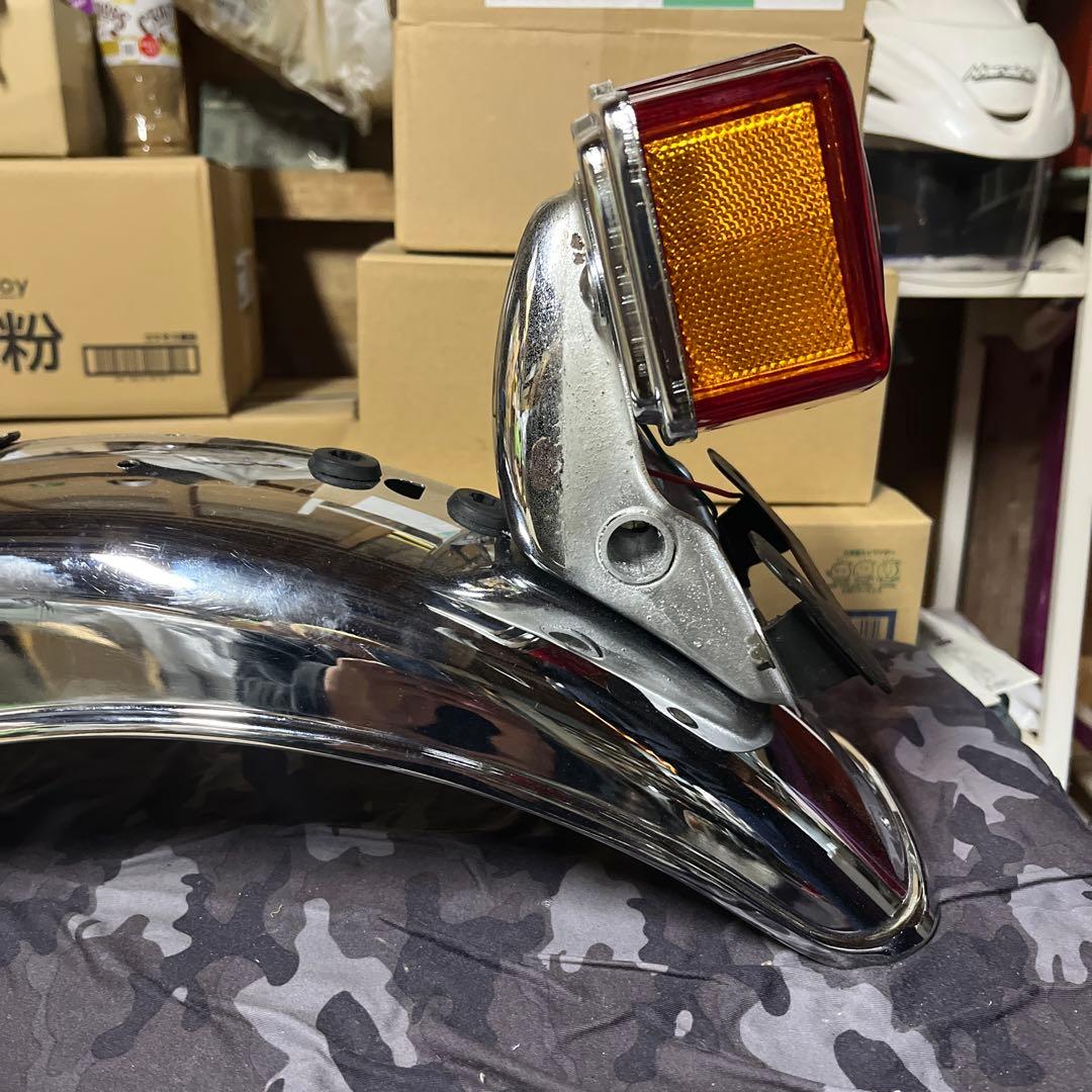CB250.400T.N.400Fテール台純正とテールランプ社外