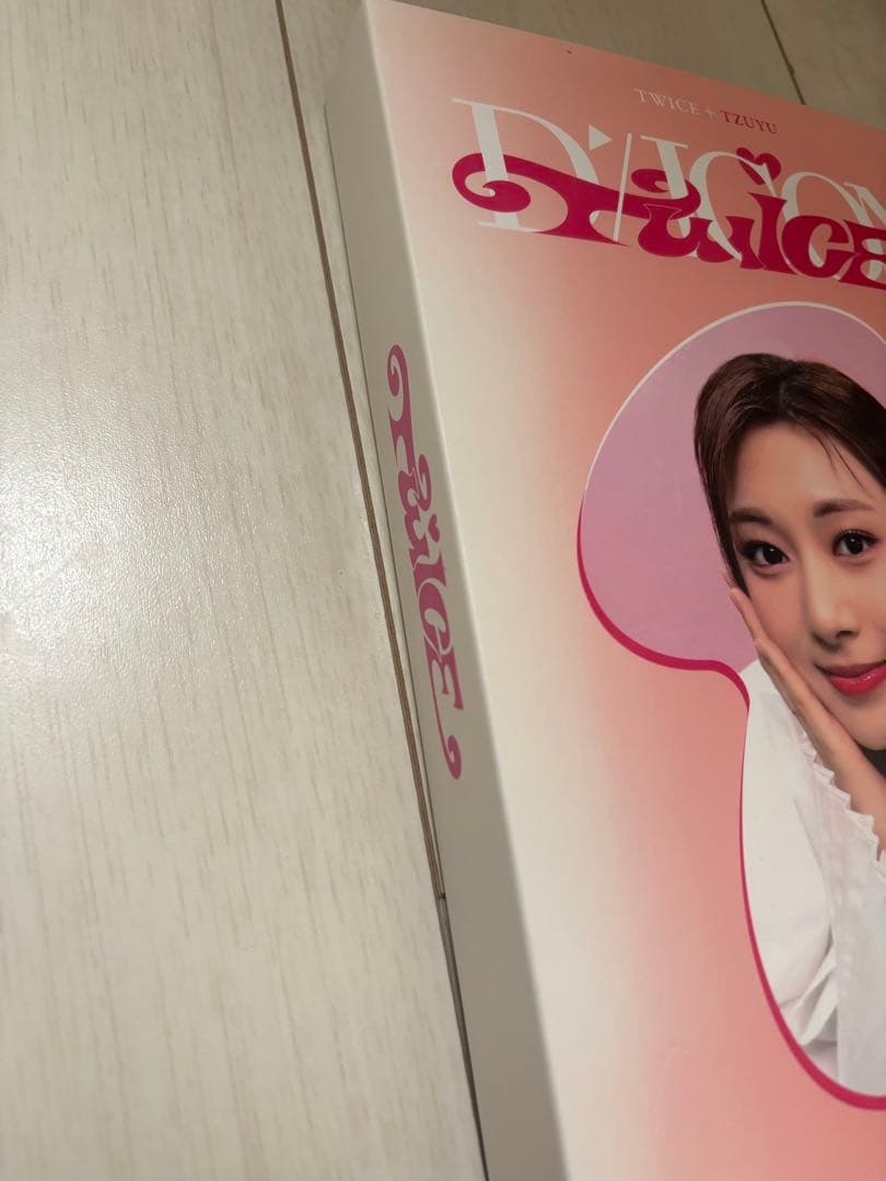 TWICE ツウィ dicon