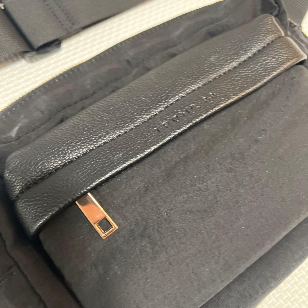 TRUNC 88 バッグ