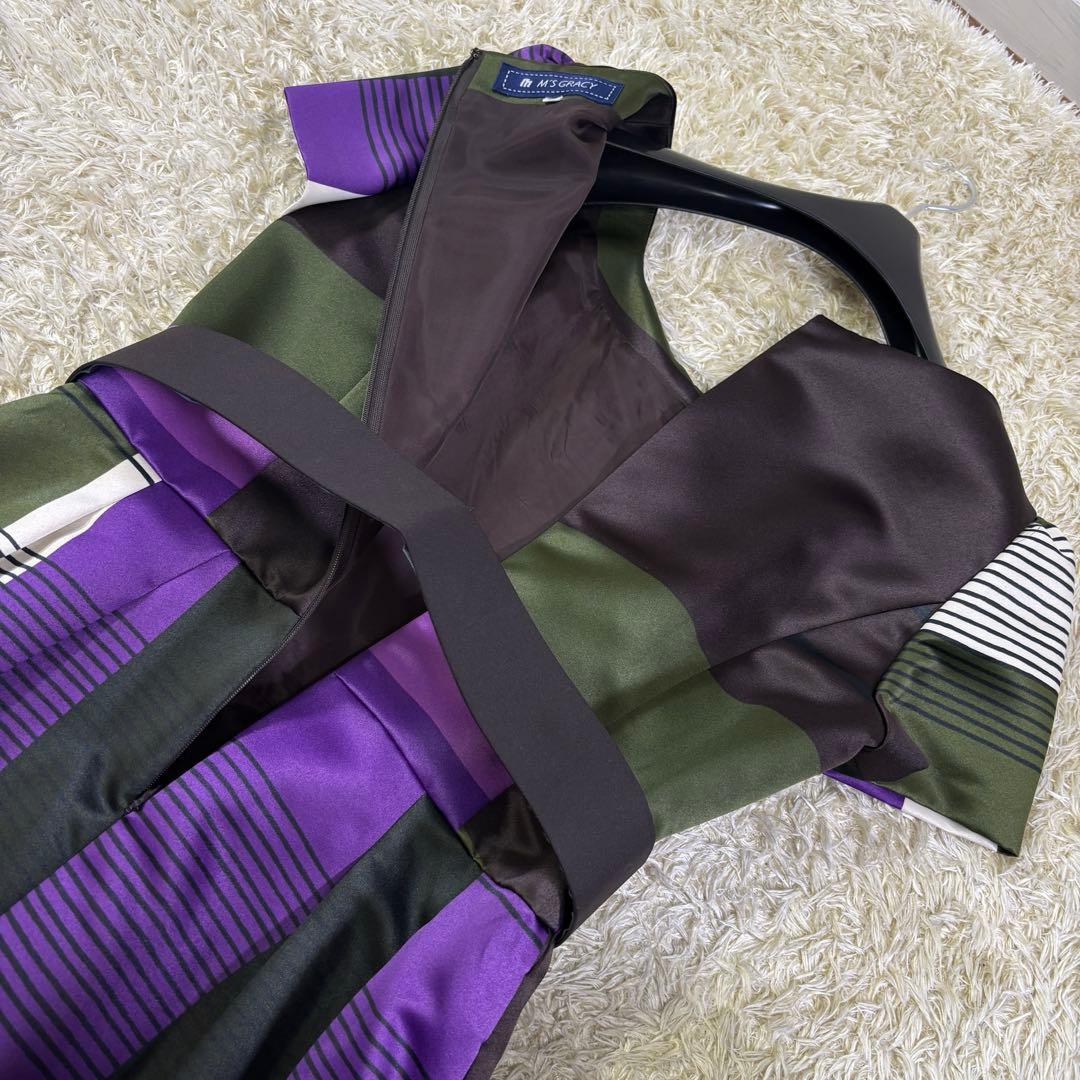 美品　エムズグレイシー　大きいサイズ　フレンチスリーブ　ベルト　膝丈ワンピース