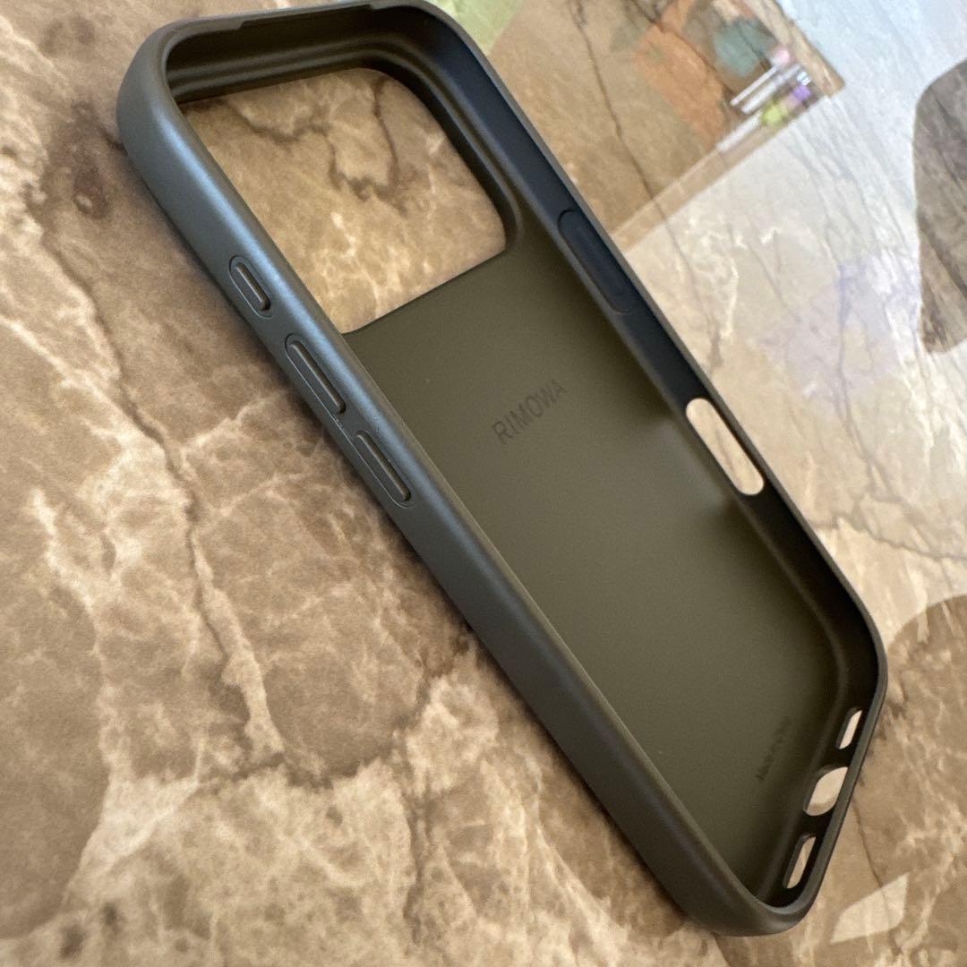【美品】RIMOWA iPhone17pro用ケース スレートグレー