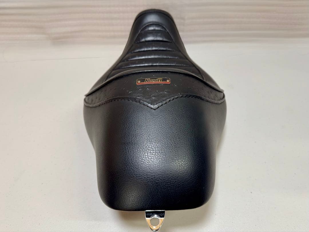 Ｋ＆Ｈ　人気　ソロシート　スポーツスター　04以降　XL 883 04-