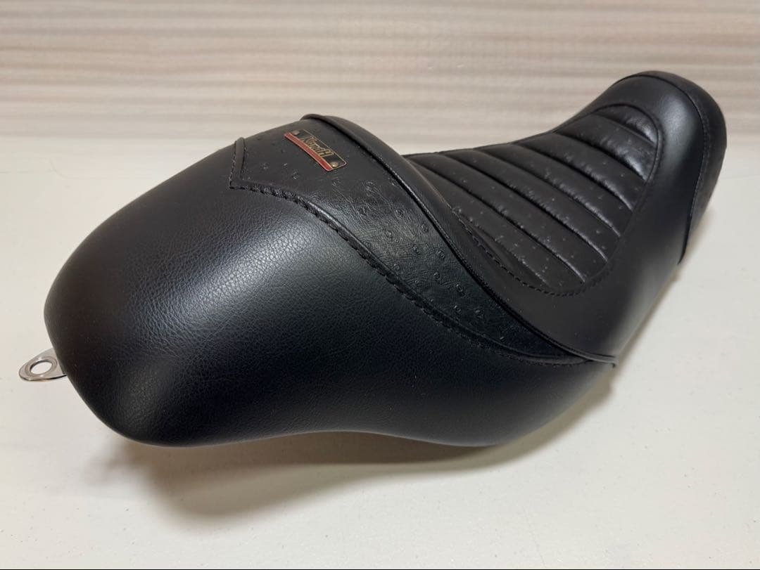 Ｋ＆Ｈ　人気　ソロシート　スポーツスター　04以降　XL 883 04-