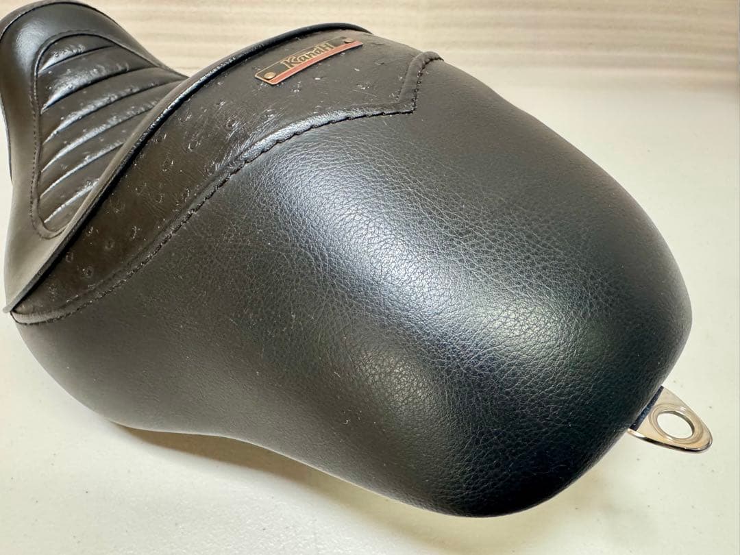 Ｋ＆Ｈ　人気　ソロシート　スポーツスター　04以降　XL 883 04-