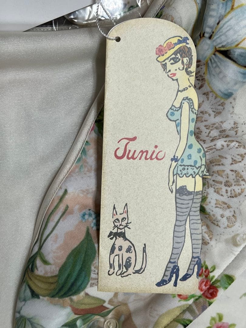す*ぴ様 チュニック　ロングガウン（新品未使用）