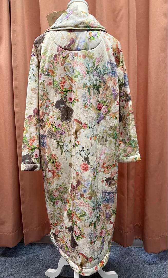 す*ぴ様 チュニック　ロングガウン（新品未使用）