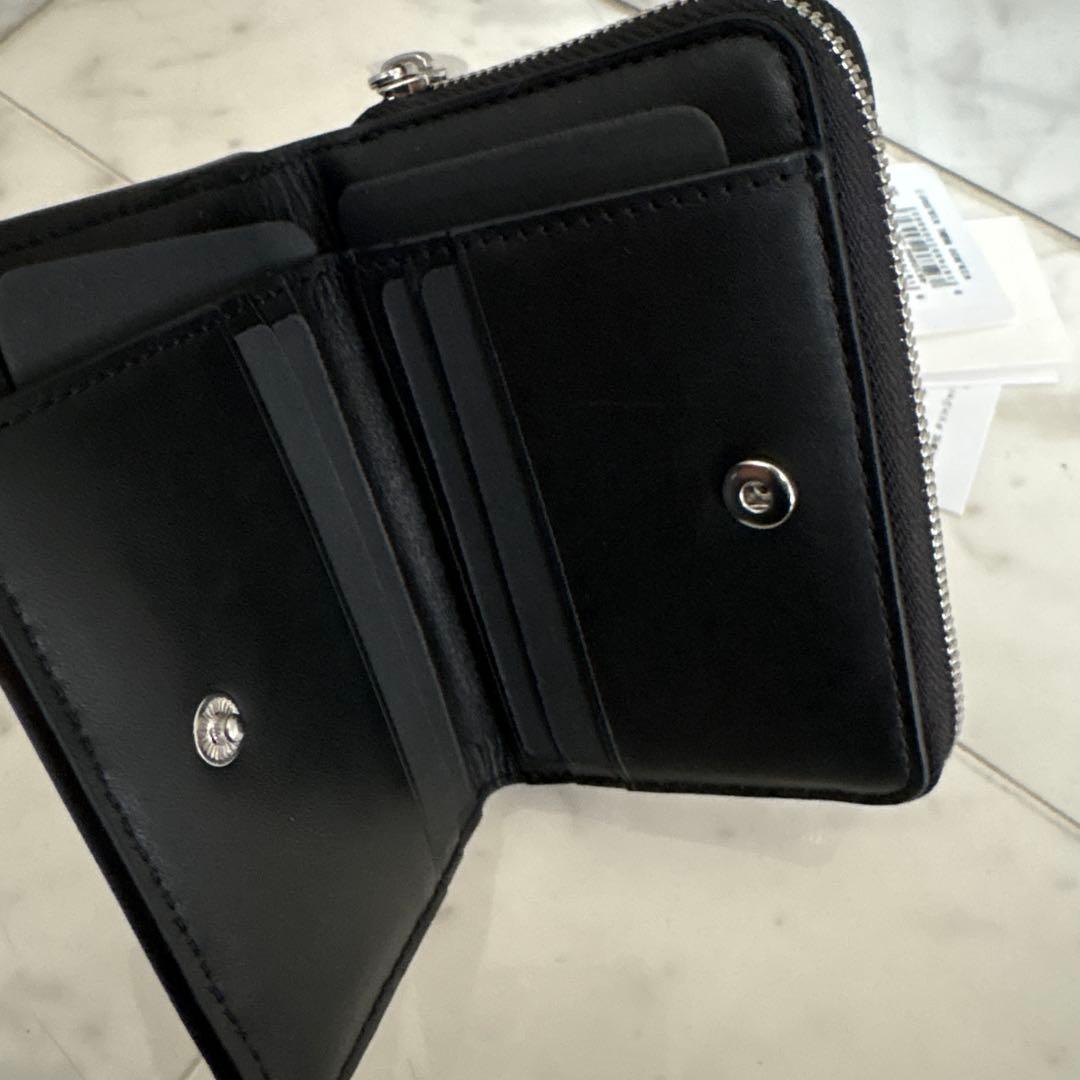 新品未使用　カルバンクライン　二つ折り財布