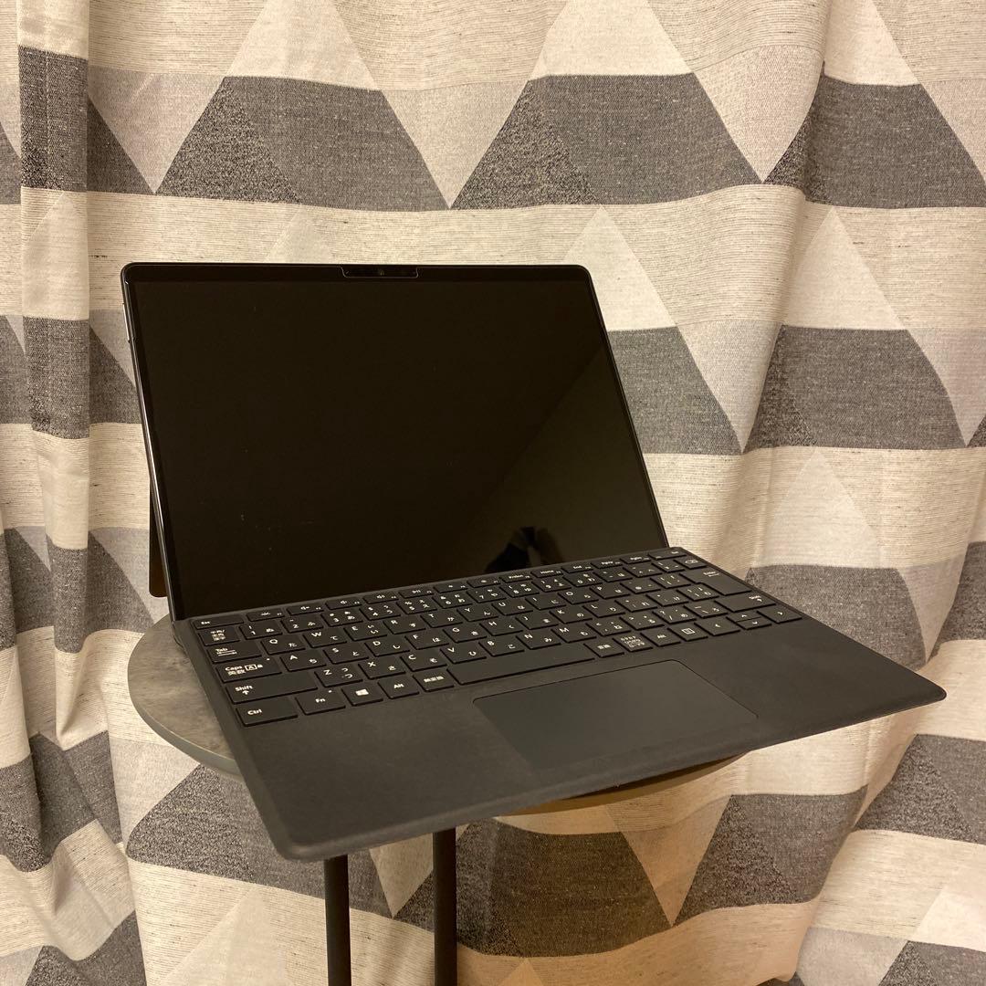 Microsoft Surface Pro8/core-i5 美品
