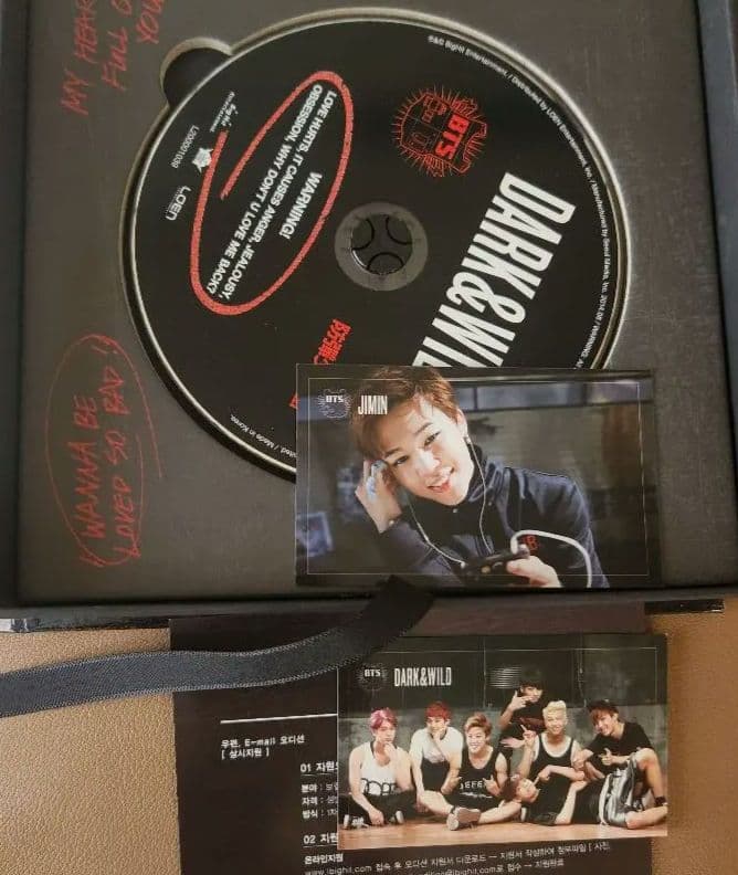 BTS DARK&WILD メンバー直筆サイン入りCD