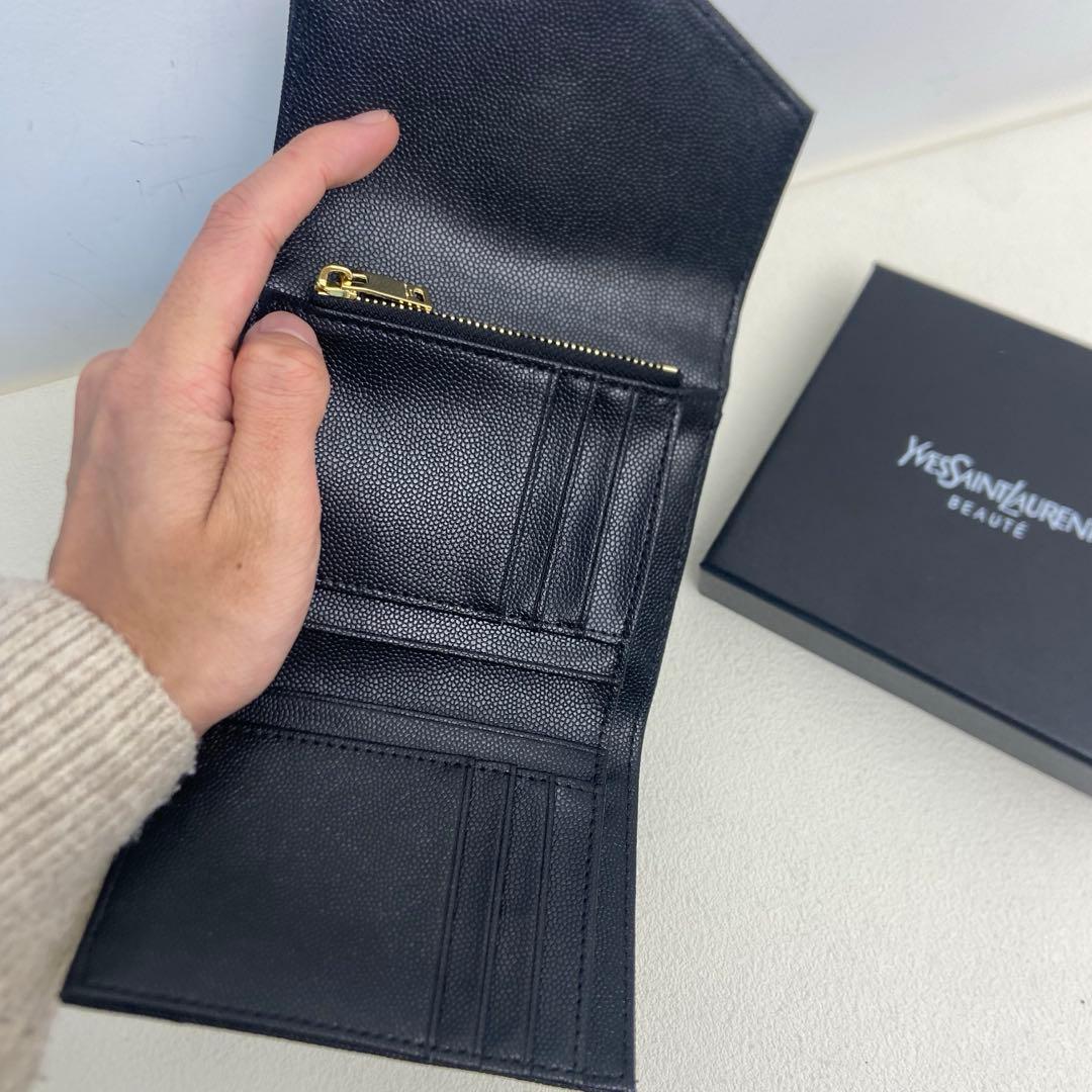 【極美品】YSL イブサンローラン マイクロカーフスキン 三つ折り財布