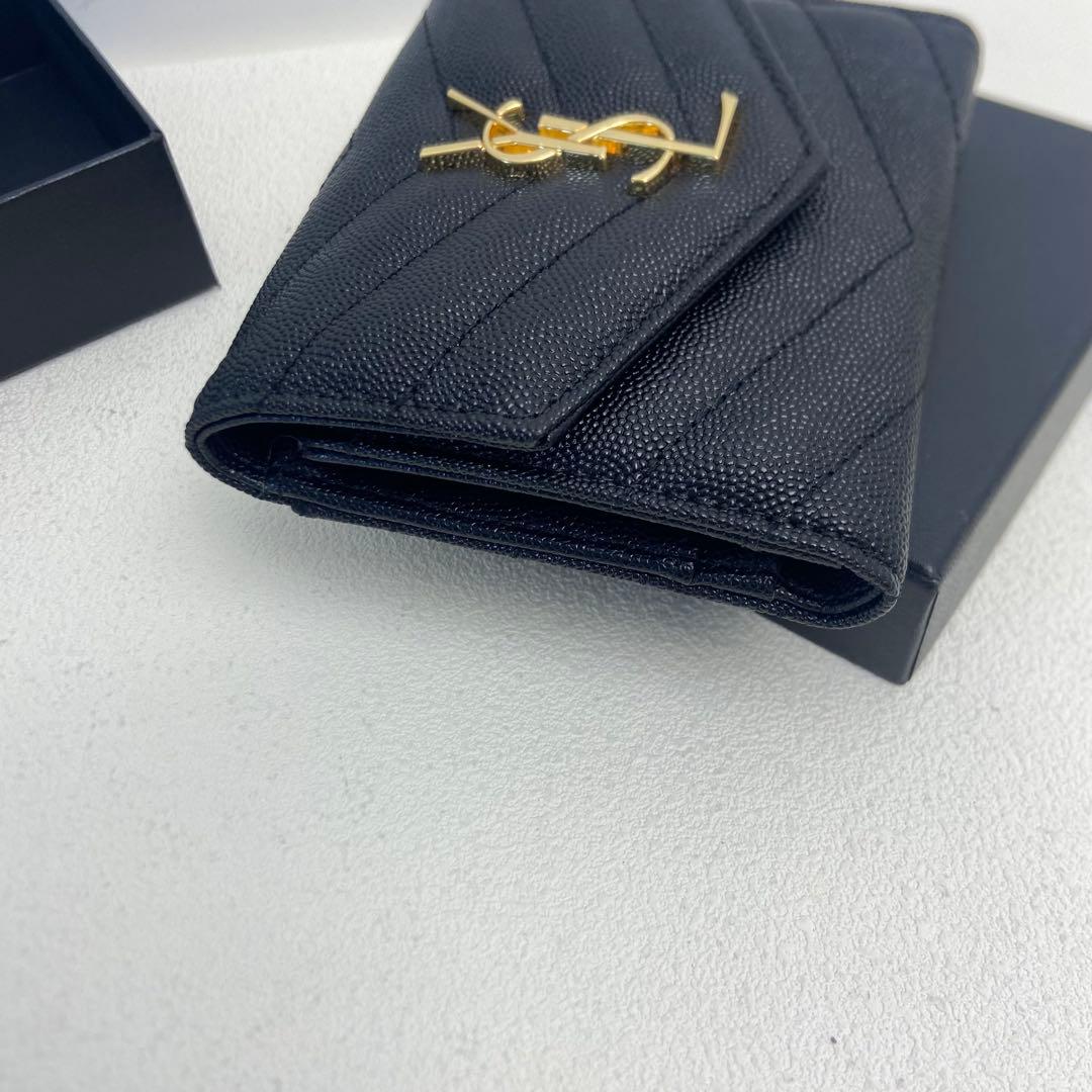 【極美品】YSL イブサンローラン マイクロカーフスキン 三つ折り財布
