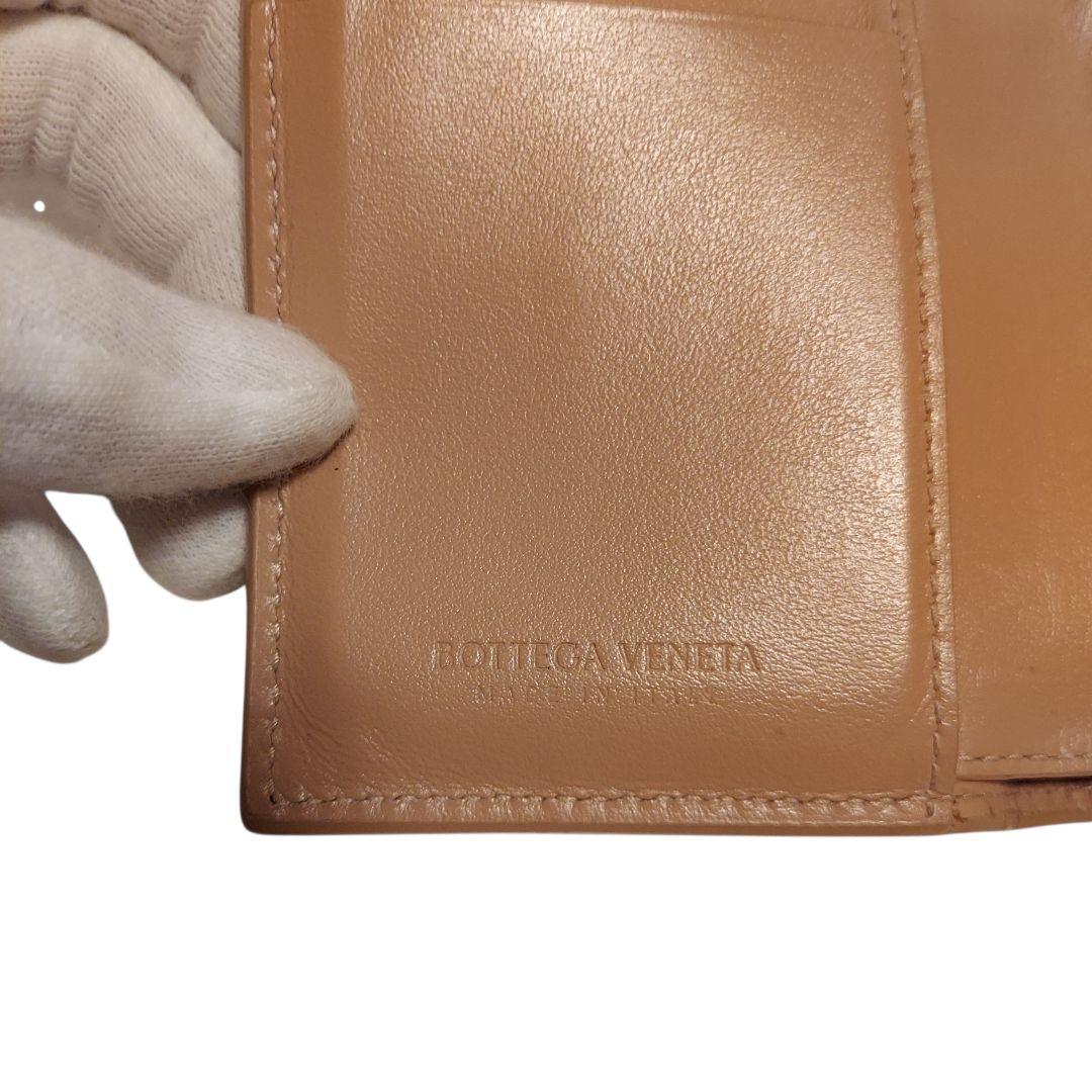 【BOTTEGA VENETA】ベージュ 2つ折り財布 イントレチャート