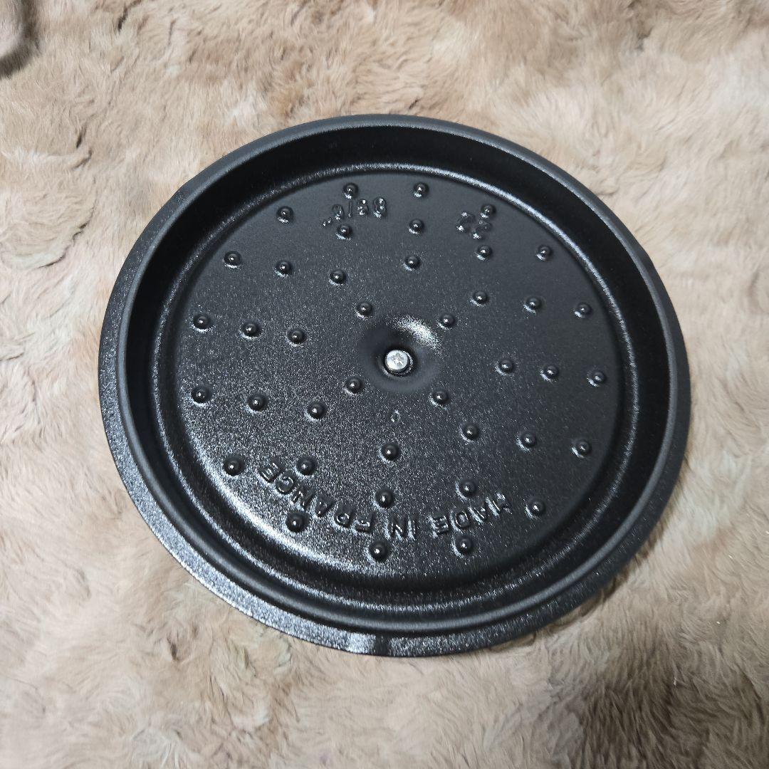 staub ストウブ ピコ ココット ラウンド ブラック 22cm 2.6L