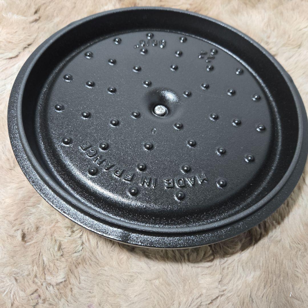 staub ストウブ ピコ ココット ラウンド ブラック 22cm 2.6L