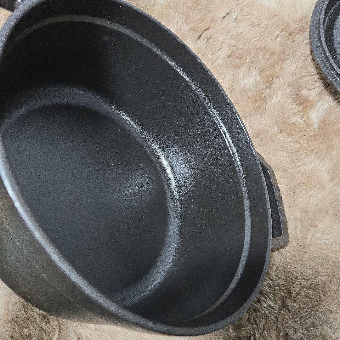 staub ストウブ ピコ ココット ラウンド ブラック 22cm 2.6L