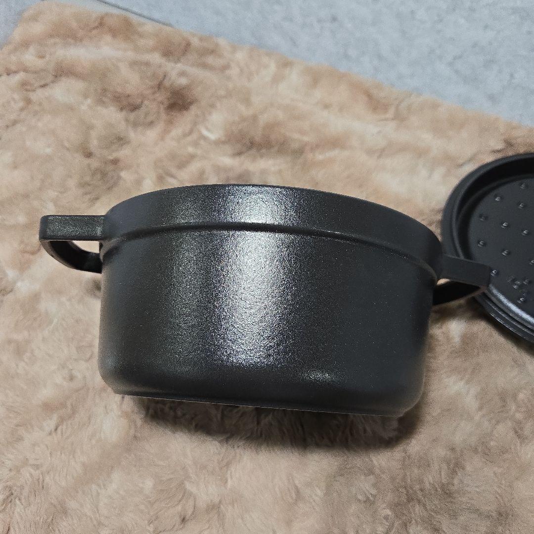 staub ストウブ ピコ ココット ラウンド ブラック 22cm 2.6L