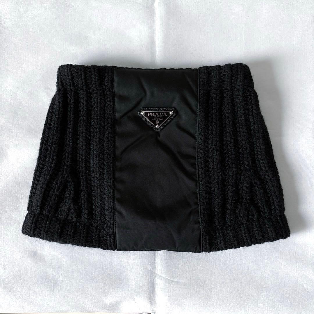 PRADA 25aw ウール×Re-Nylonトライアングルロゴネックウォーマー