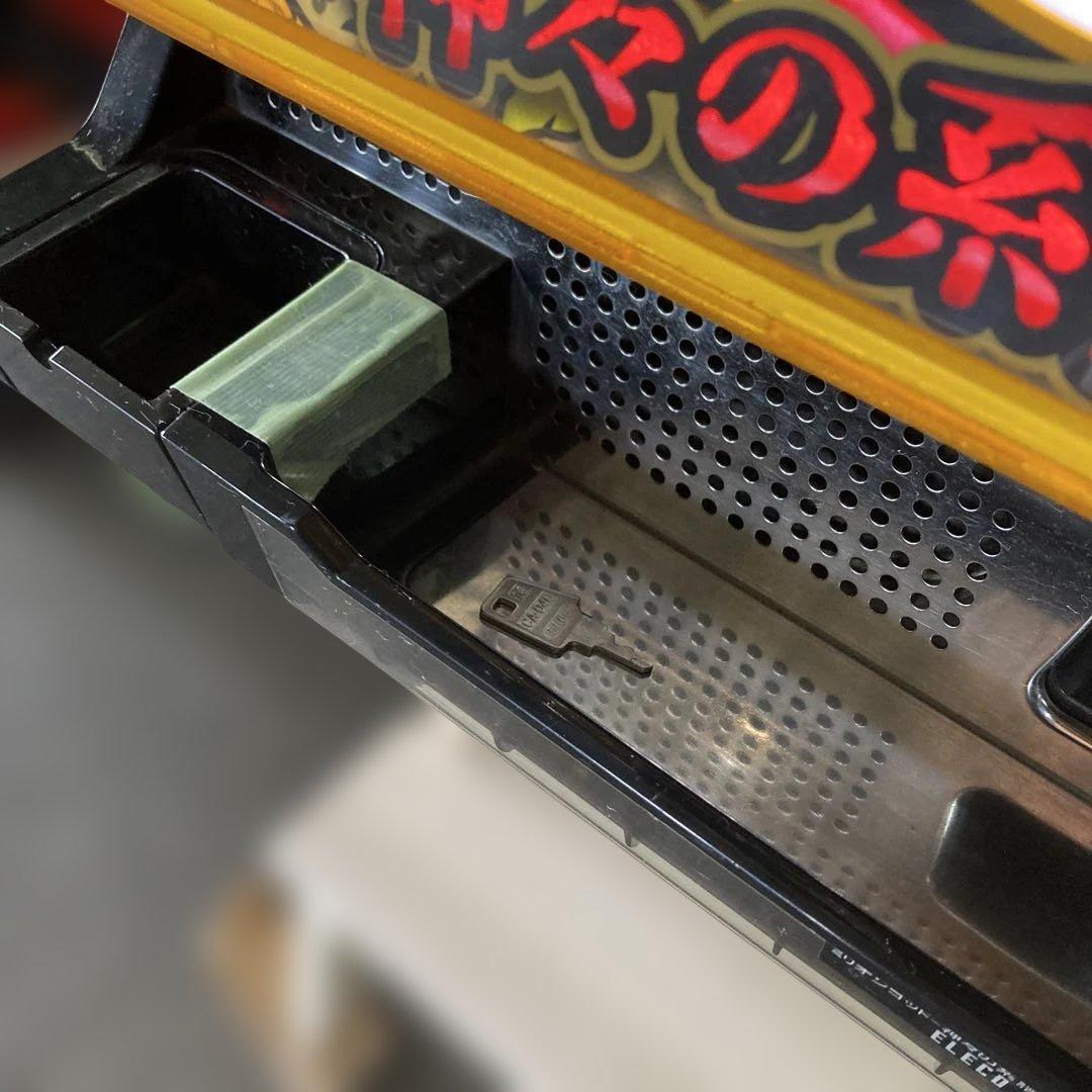ミリオンゴッド神々の系譜ZEUS　スロット　不要機　設定キー　ドアキー付き