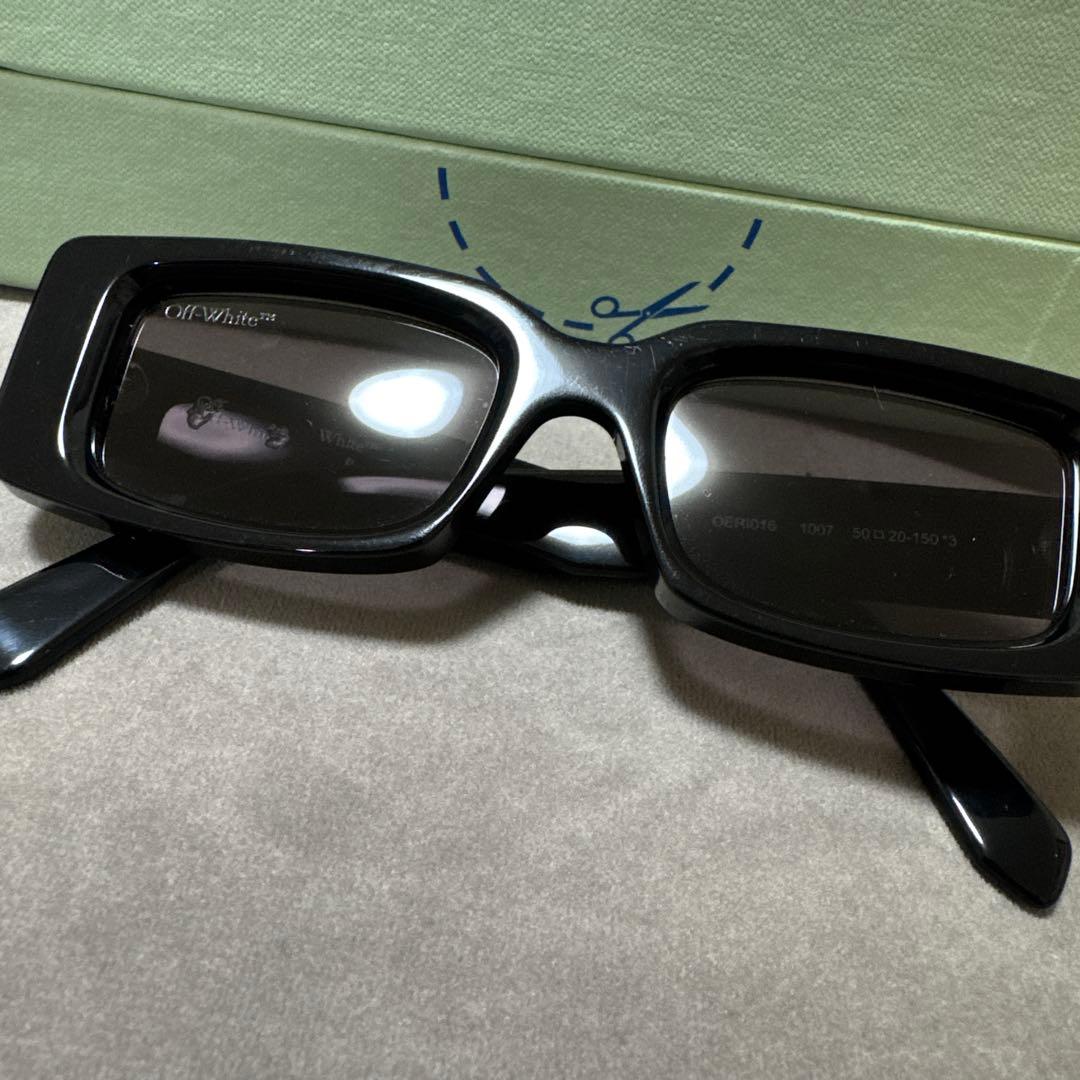 た*し様 オフホワイト　OFF-WHITE Arthur OERI016 サング