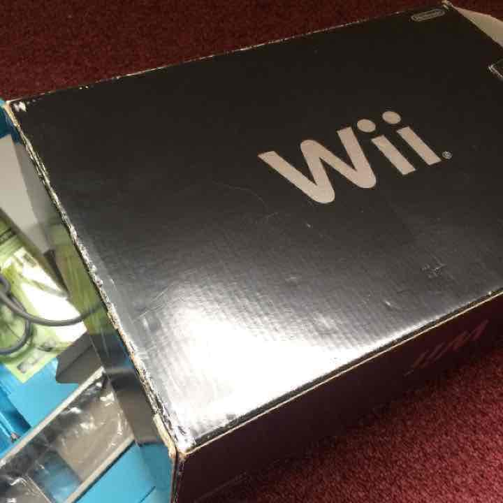 お値下げ中☆すぐ遊べるセット☆wii 本体