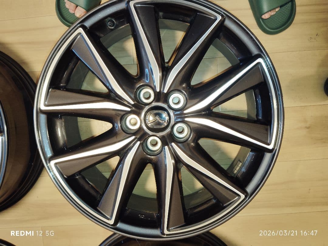 ＣＸ5KF純正アルミホイール 19 in 4本セット