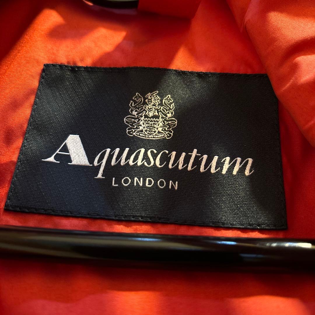 美品　アクアスキュータム　ロンドン　赤 ナイロン モッズコート レディース