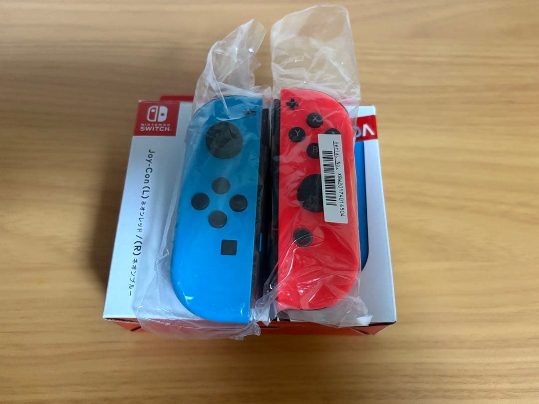 ★Nintendo Switch スイッチ★本体　付属品完備　任天堂