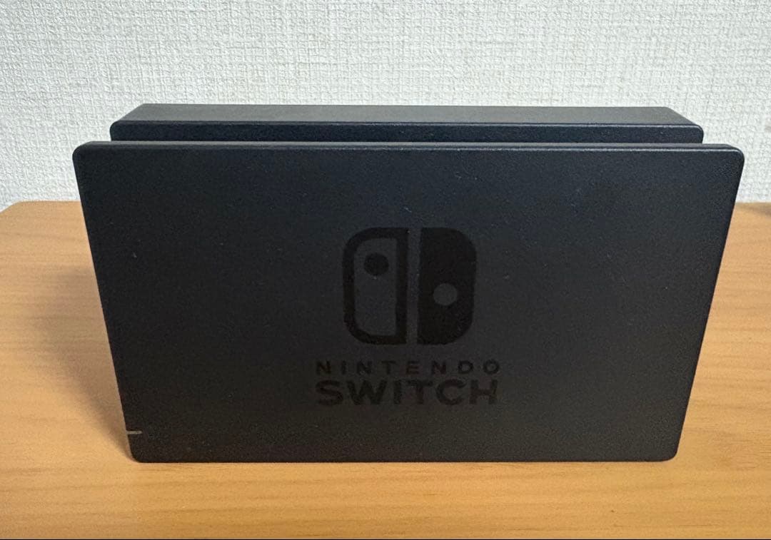 ★Nintendo Switch スイッチ★本体　付属品完備　任天堂