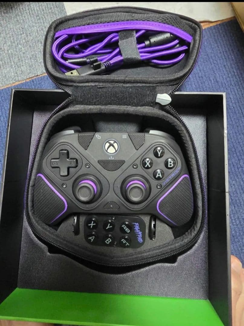 VICTRIX PRO BFG　3月購入
