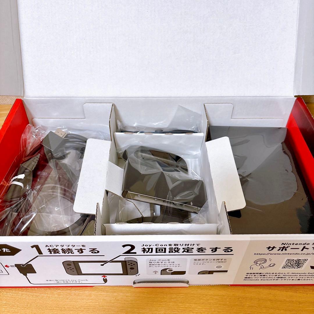【未使用に近い】Nintendo Switch 本体 バッテリー強化版 グレー