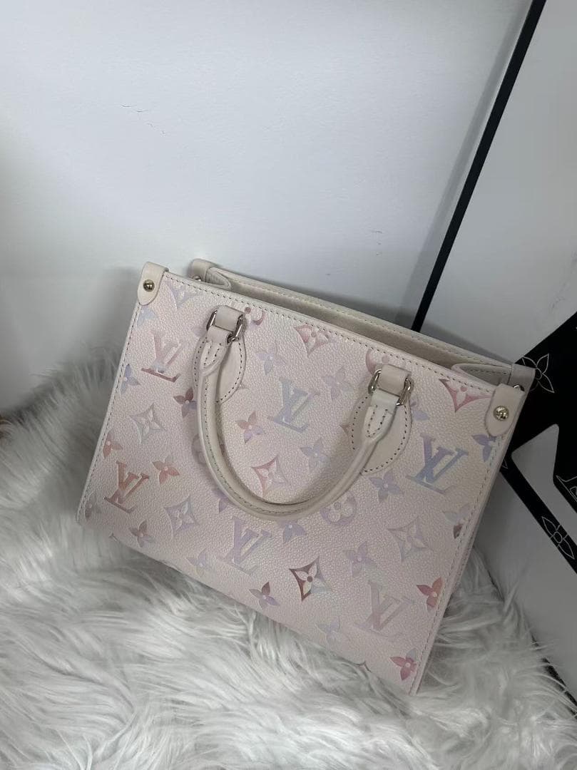 Louis Vuitton モノグラム・フラワー ハンドバッグ